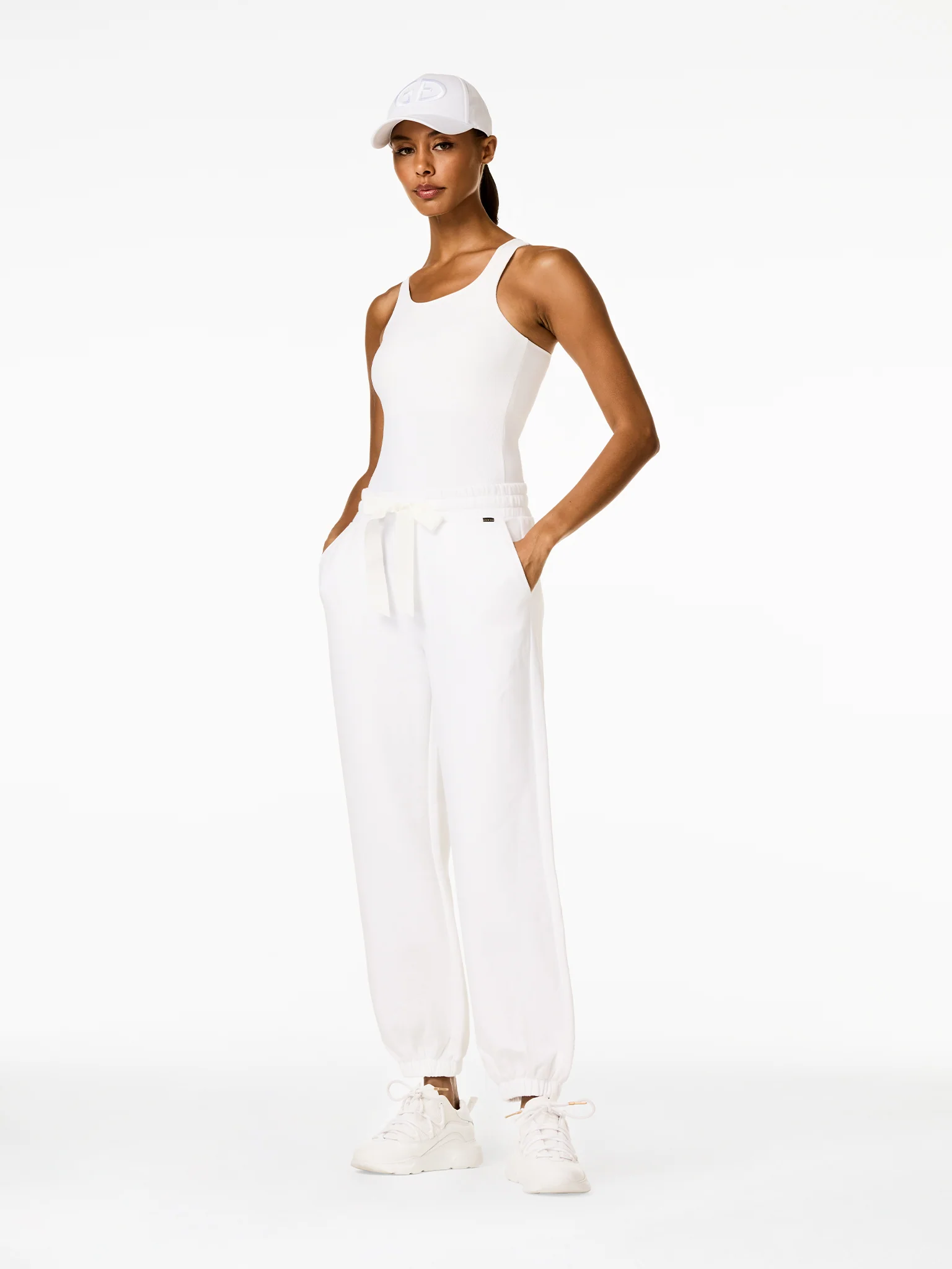 MANON tank with bra - Image 2